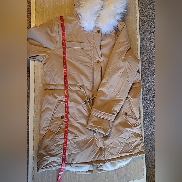 Women's Beige Fur-Trimmed Hooded Jacket - Picture 12 of 13